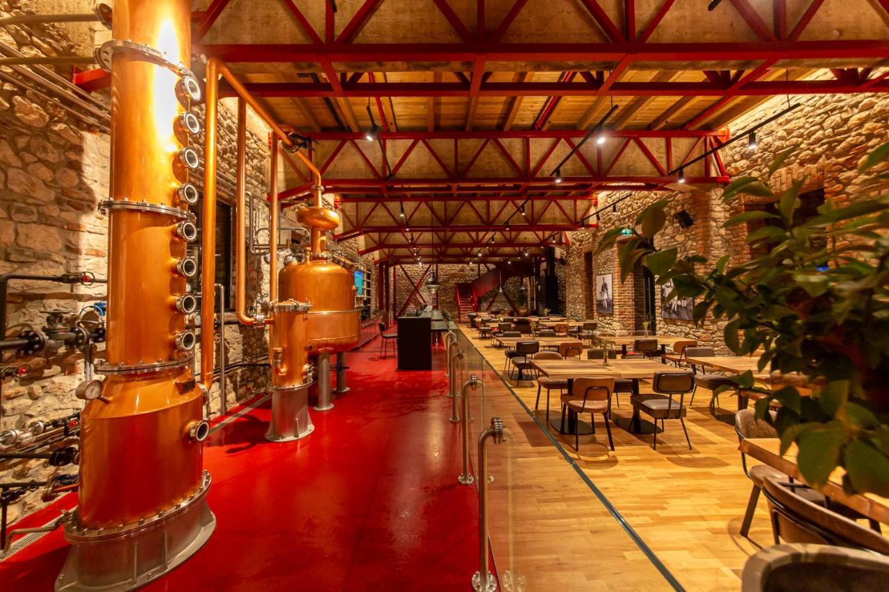 Melesin Distillery Leskovik Εξωτερικό φωτογραφία