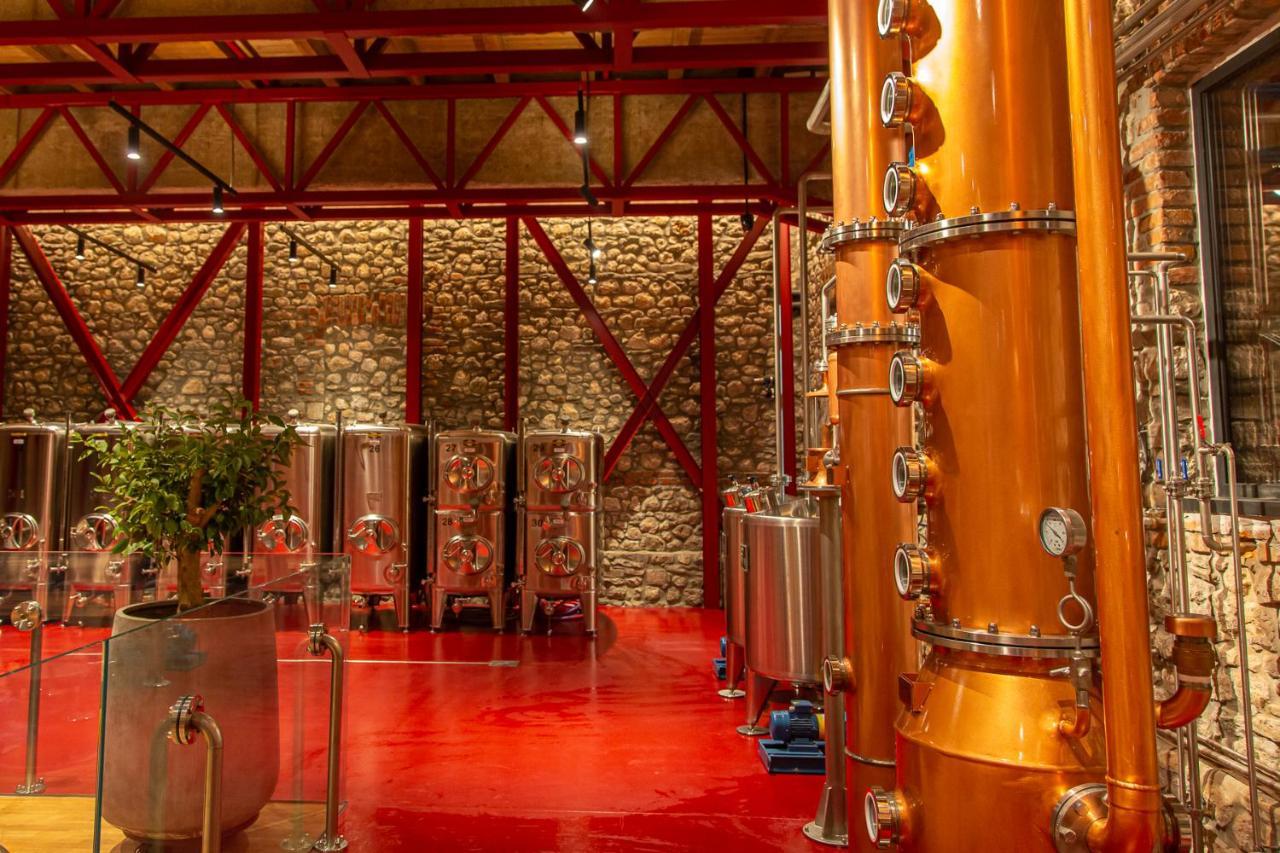 Melesin Distillery Leskovik Εξωτερικό φωτογραφία